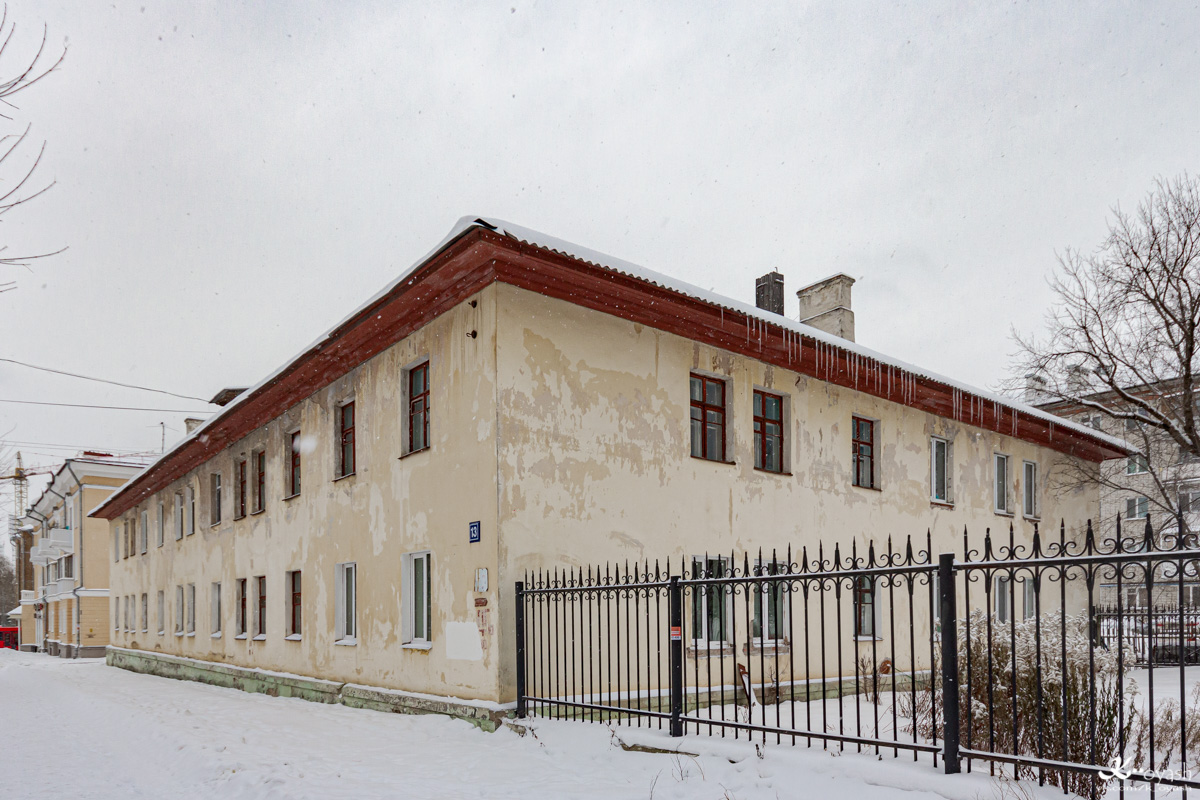 Казань, Начальная улица, 13