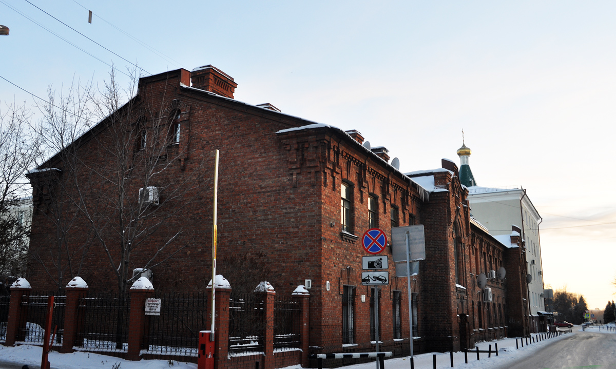 Омск, Улица Таубе, 10