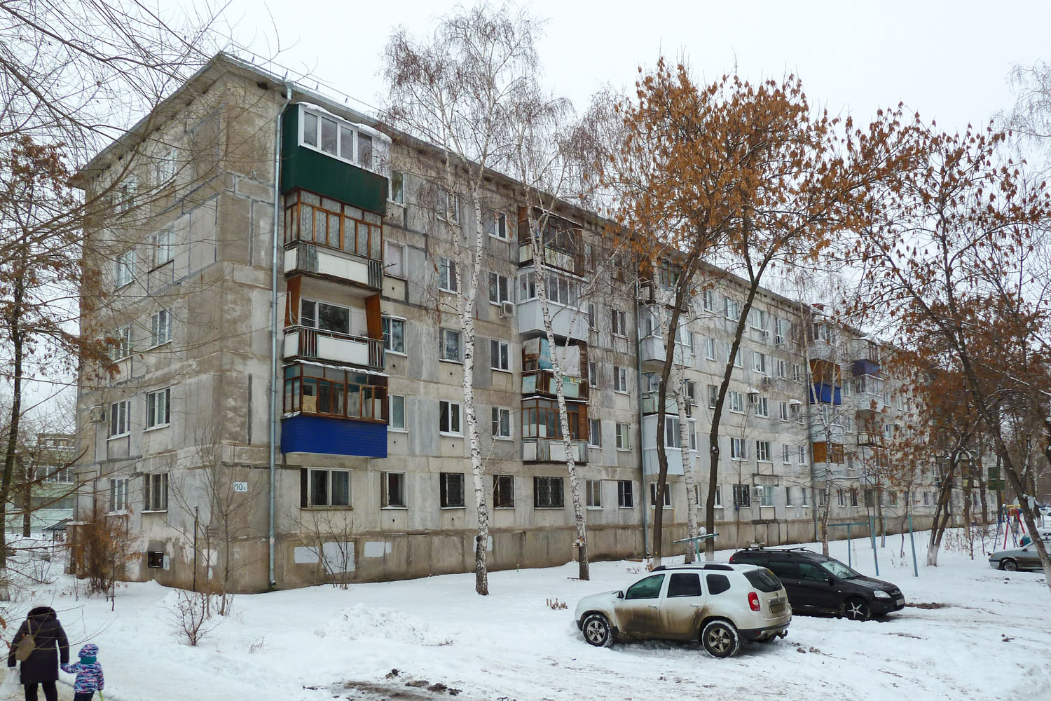 Novokuybyshevsk, Улица Ворошилова, 10В