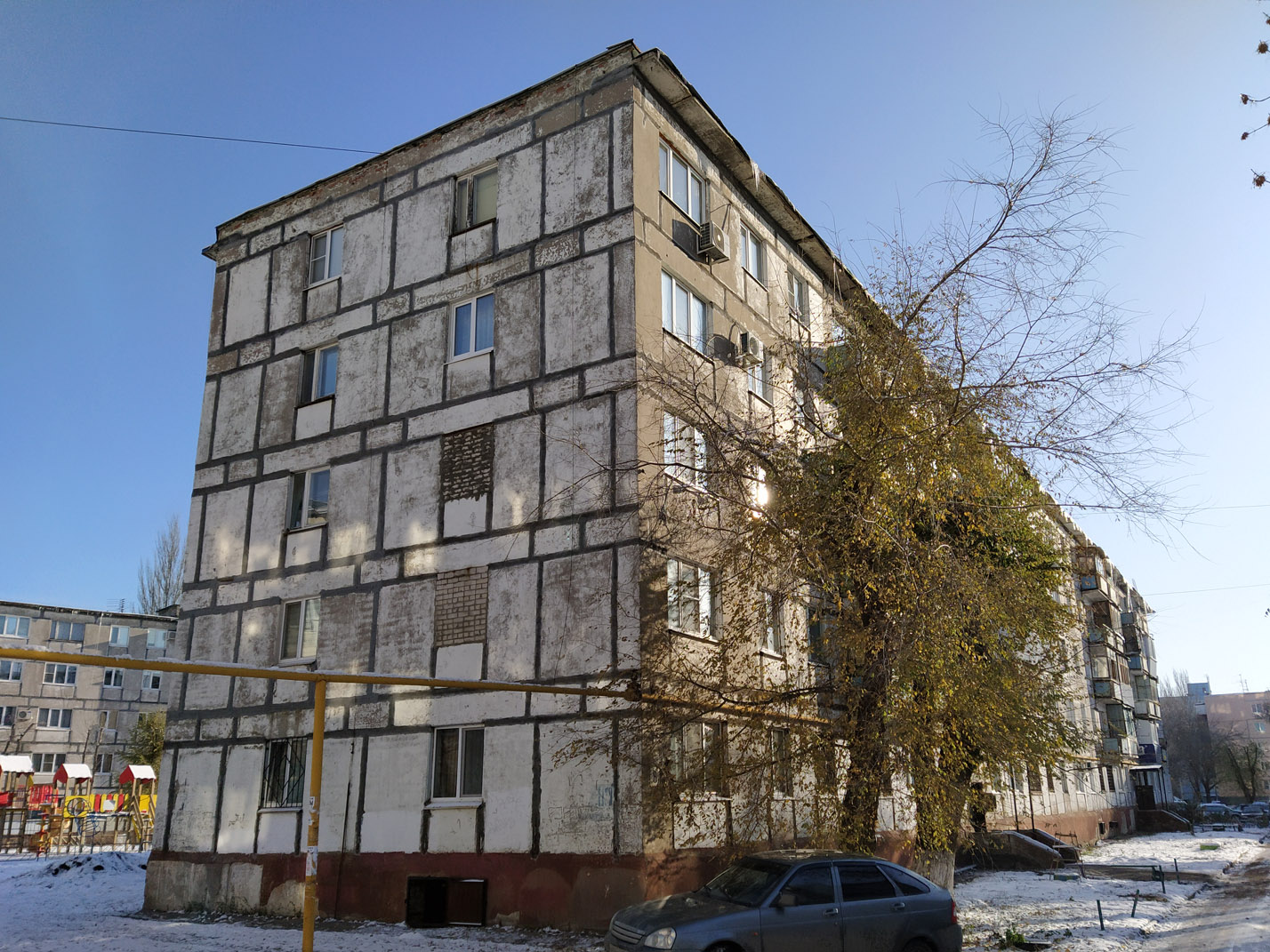 Новокуйбышевск, Улица Будённого, 8