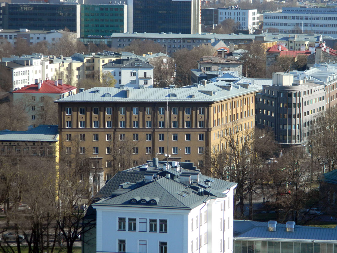 Таллин, Kaarli puiestee, 11; Hariduse, 2 / Tõnismägi, 3; Roosikrantsi, 8c; Pärnu maantee, 38; Liivalaia, 8/12; Tatari, 51; Tatari, 64; Hariduse, 11; Liivalaia, 8