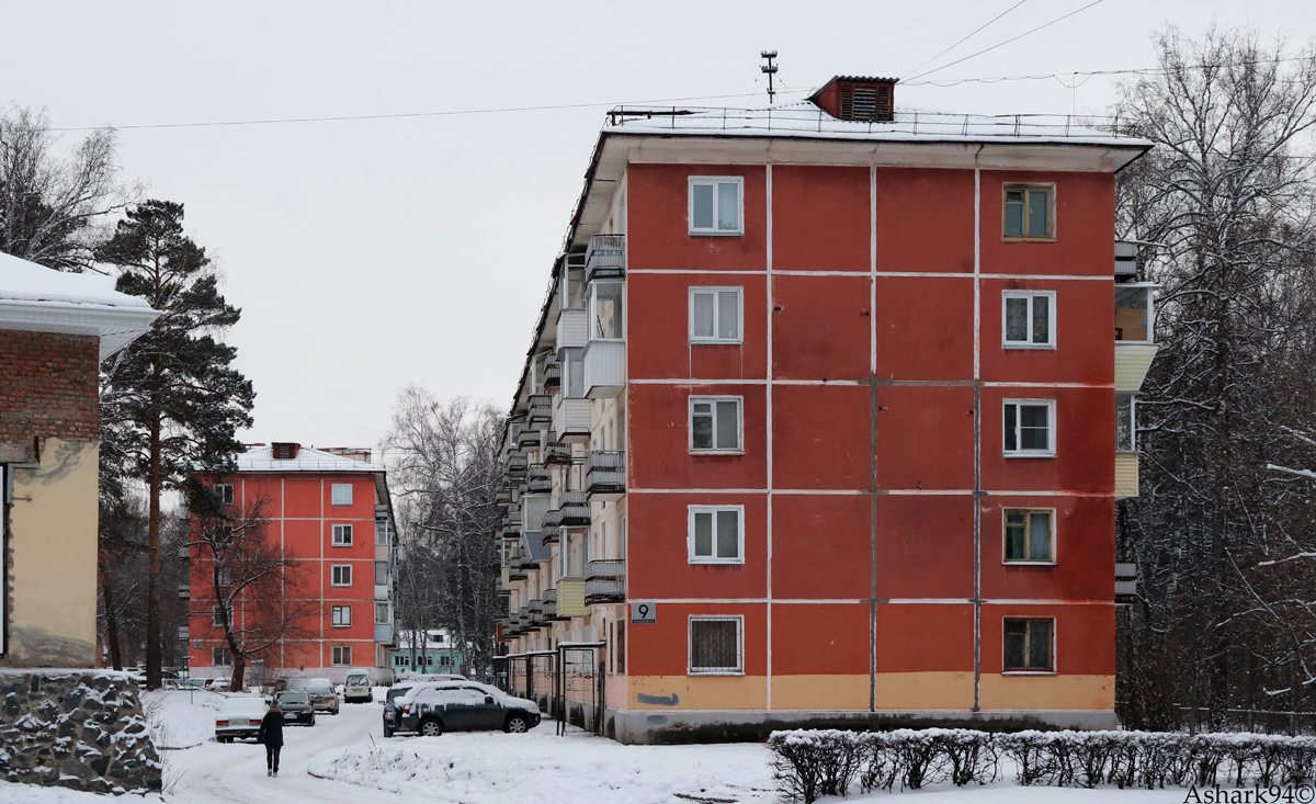 Железногорск, Молодёжная улица, 9А; Молодёжная улица, 9