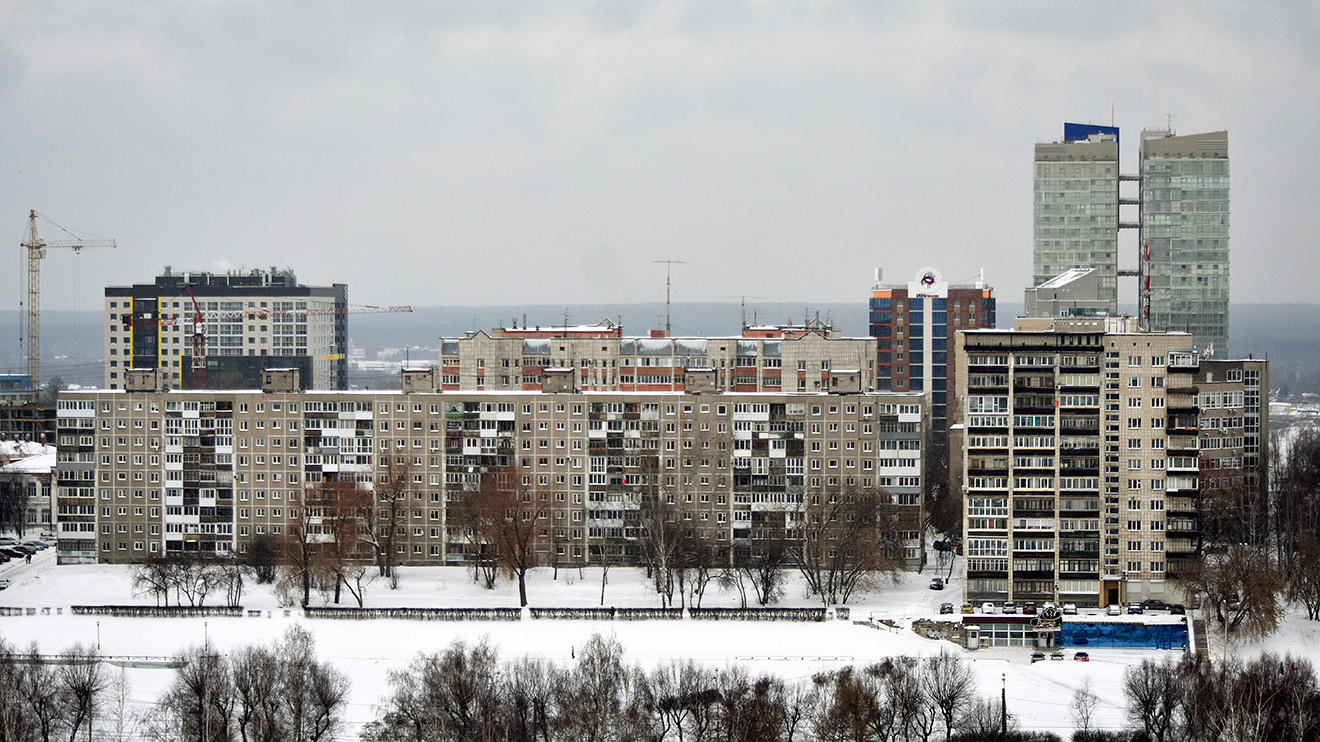 Perm, Петропавловская улица, 79; Улица Окулова, 24; Советская улица, 94; Монастырская улица, 46; Петропавловская улица, 77; Улица Окулова, 18