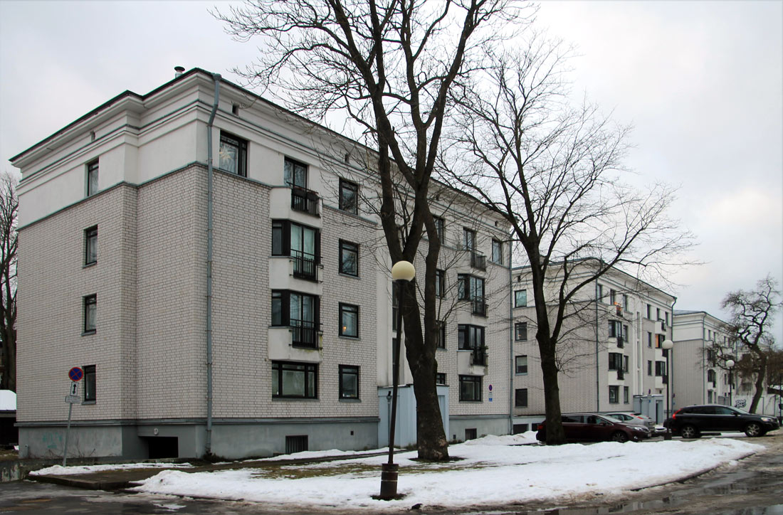 Таллин, Kalju põik, 8. Таллин — Жилой квартал во 2-й жилой группе Таллинна Каламая, 17 квартал