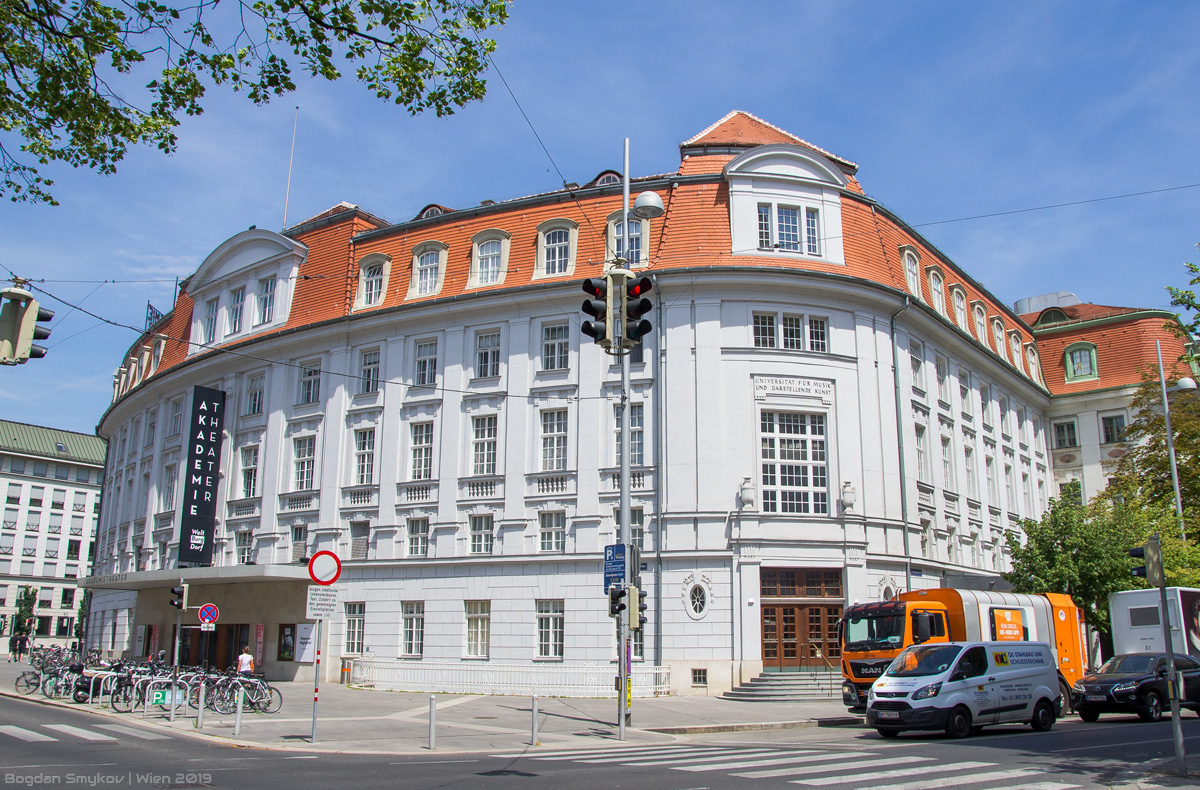 Вена, Lothringerstraße, 18