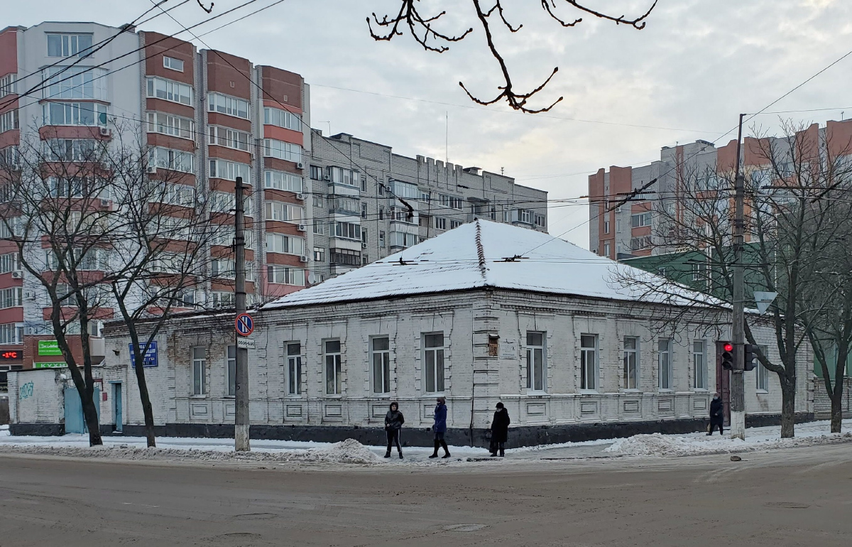 Кременчуг, Улица Небесной Сотни, 36/68