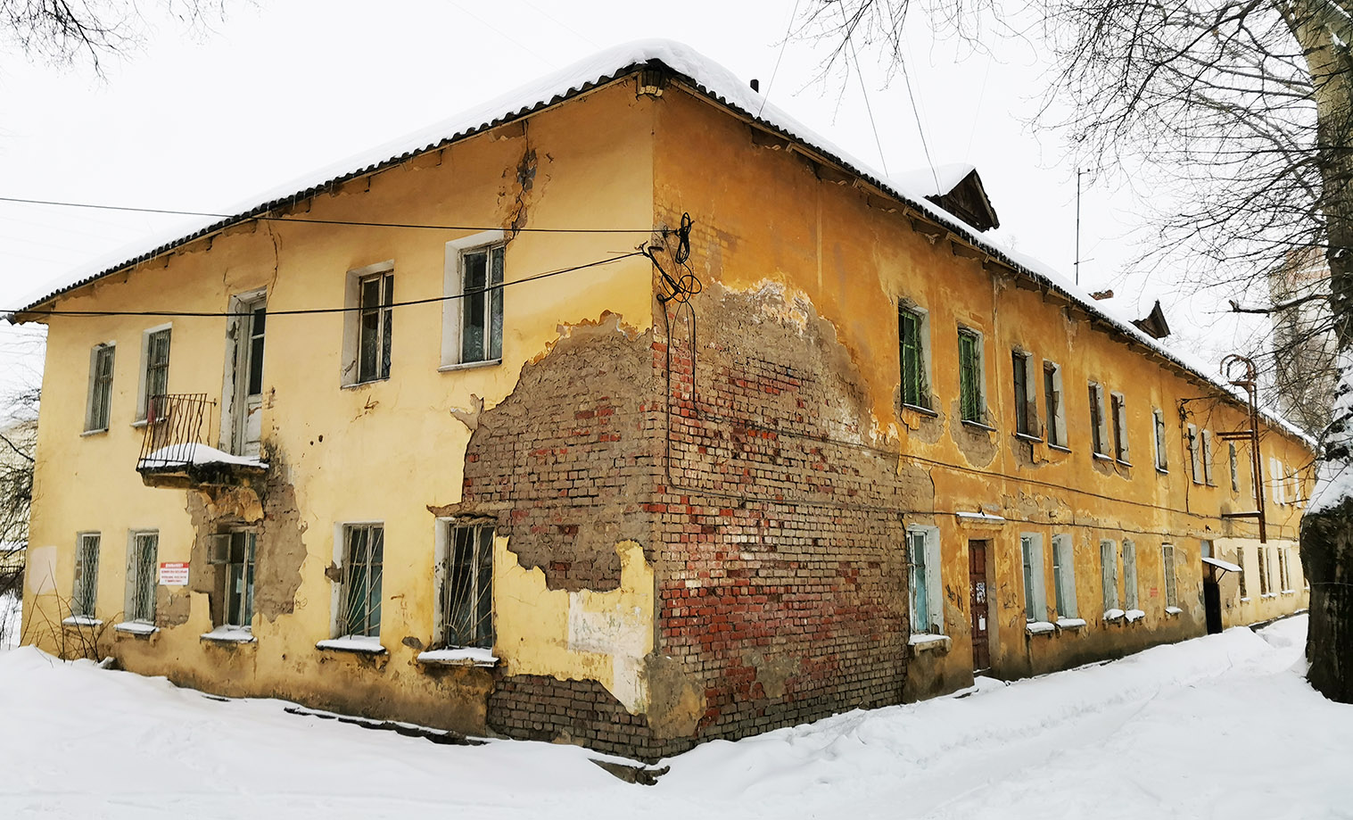 Йошкар-Ола, Улица Суворова, 16 / Заводской переулок, 38