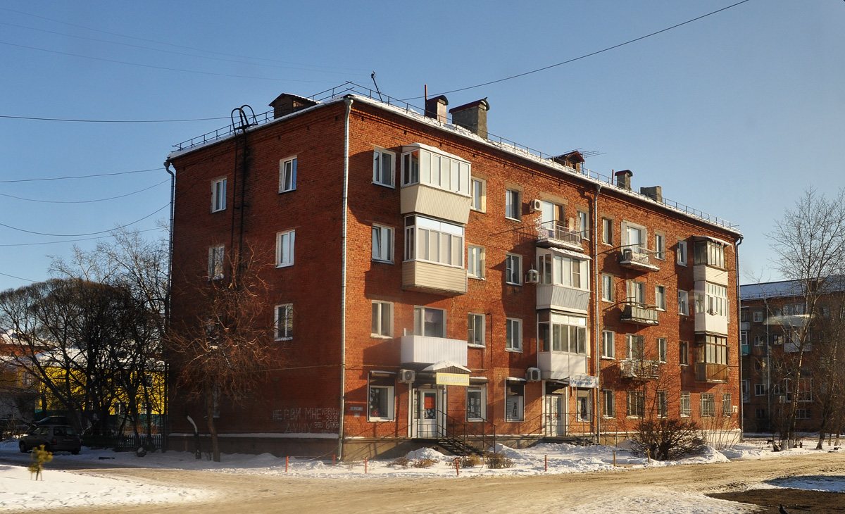 Омск, Учебная улица, 195