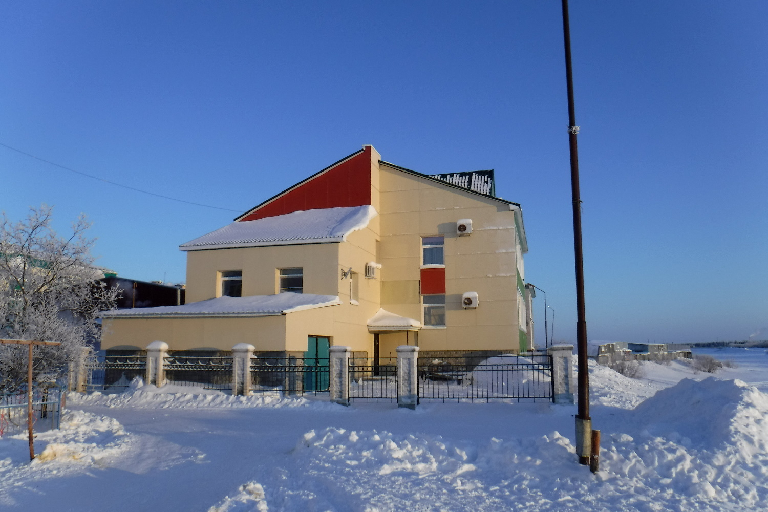 Нарьян-Мар, Улица Меньшикова, 15Б