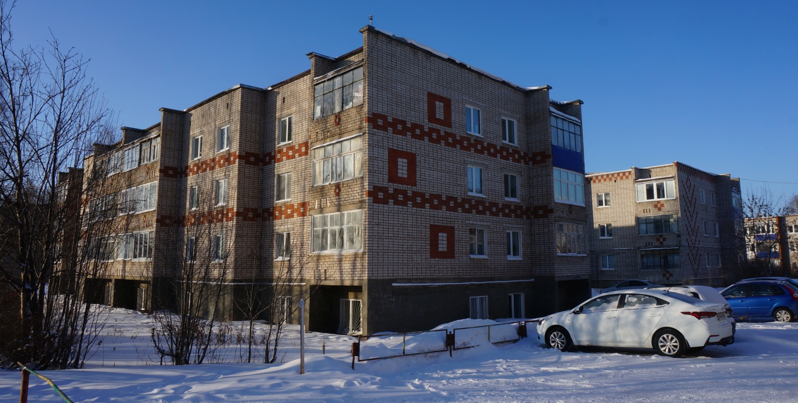 Оса, Улица Степана Разина, 87; Улица Степана Разина, 85
