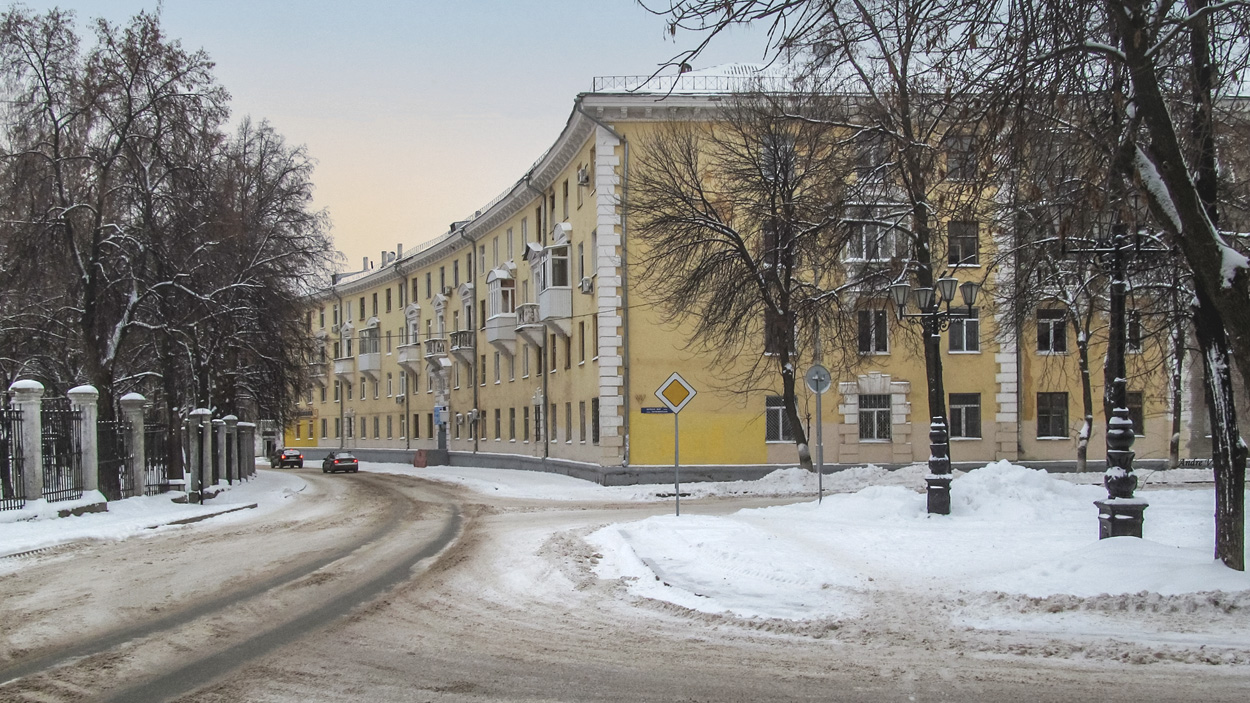 Уфа, Улица Космонавтов, 13