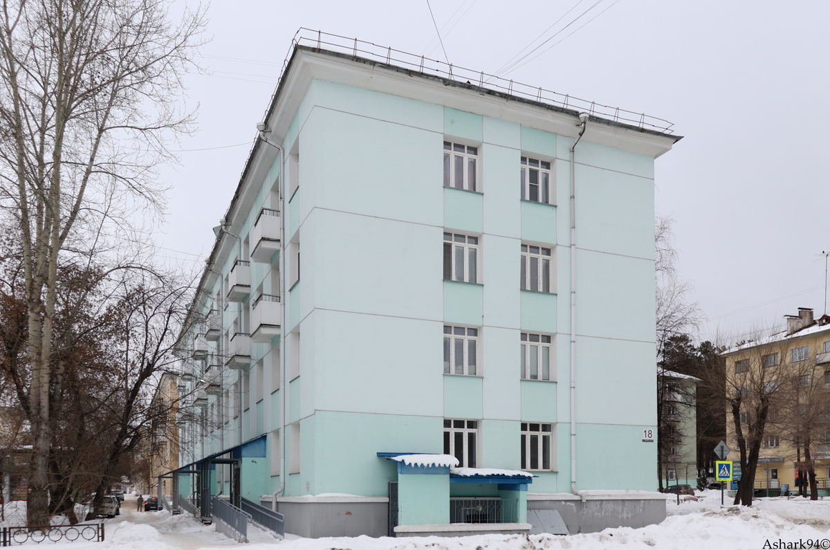 Железногорск, Улица Свердлова, 44 / Улица Маяковского, 18