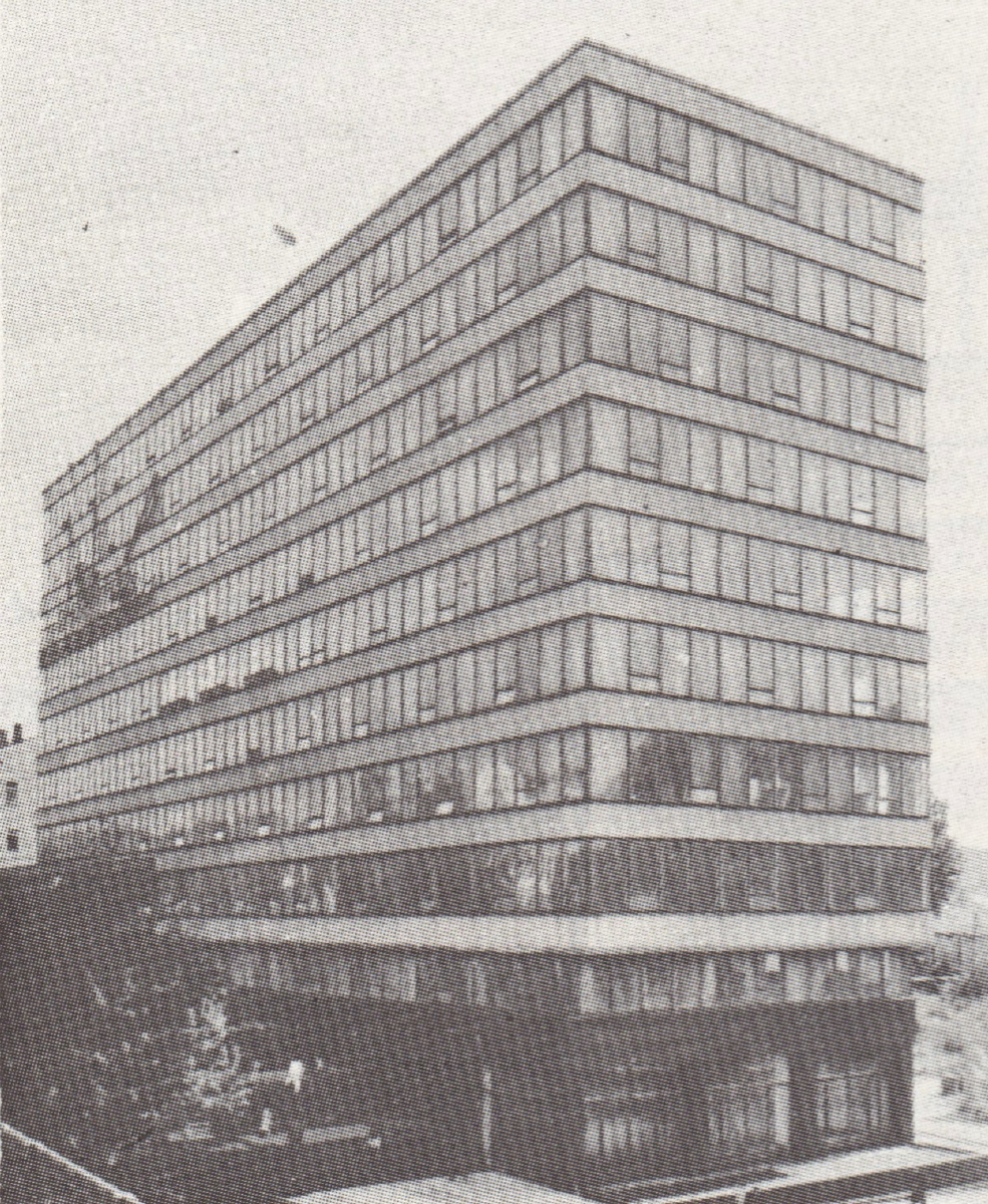 Минск, Площадь Свободы, 17