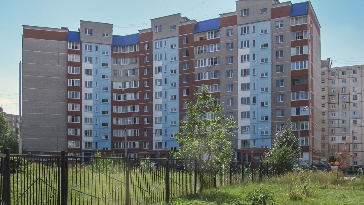 Уфа, Улица Максима Рыльского, 9/2; Улица Максима Рыльского, 9