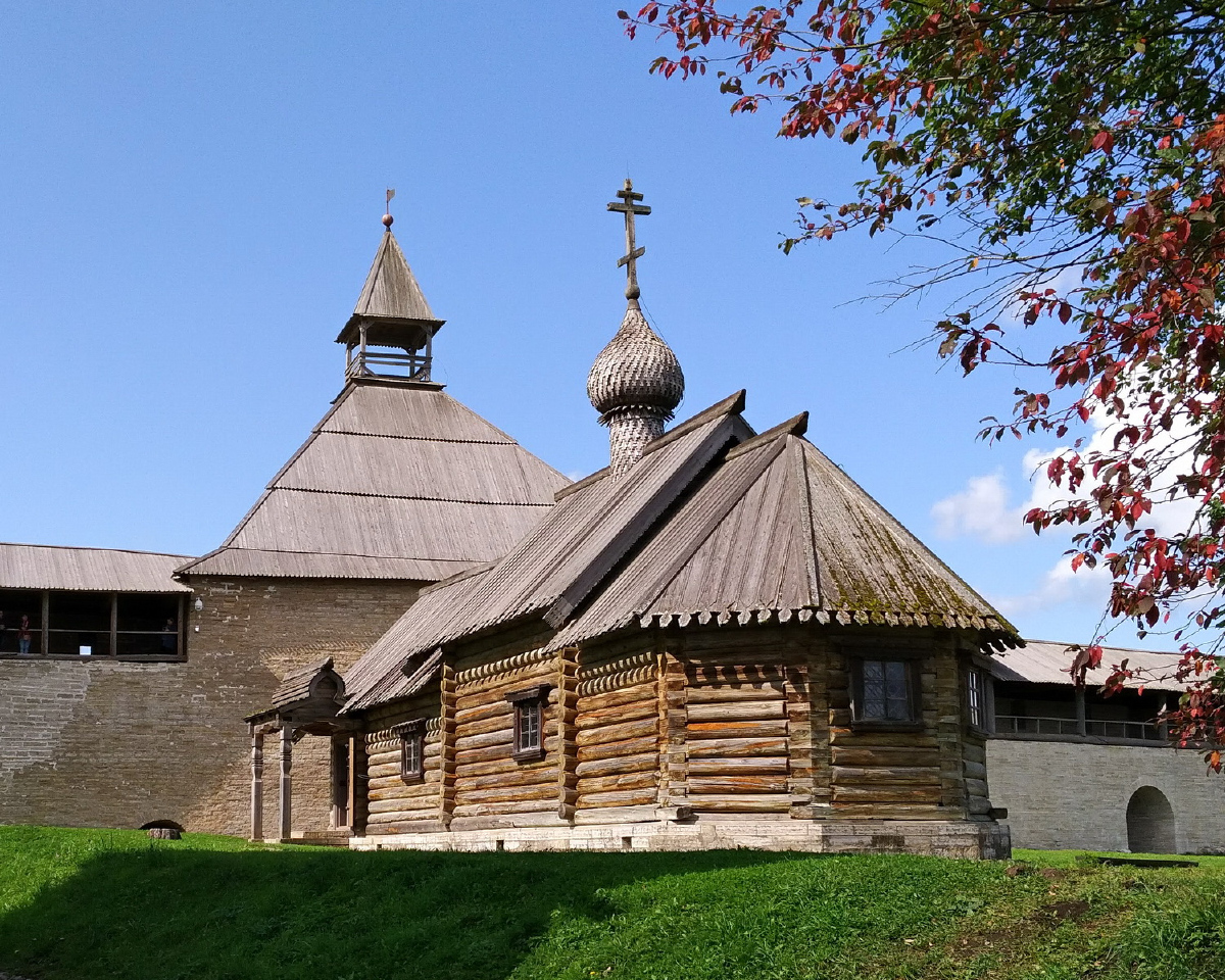 Старая Ладога, Волховский проспект, 19 Димитриевская церковь