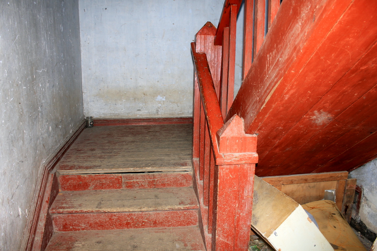 Чусовой, Улица Попова, 20