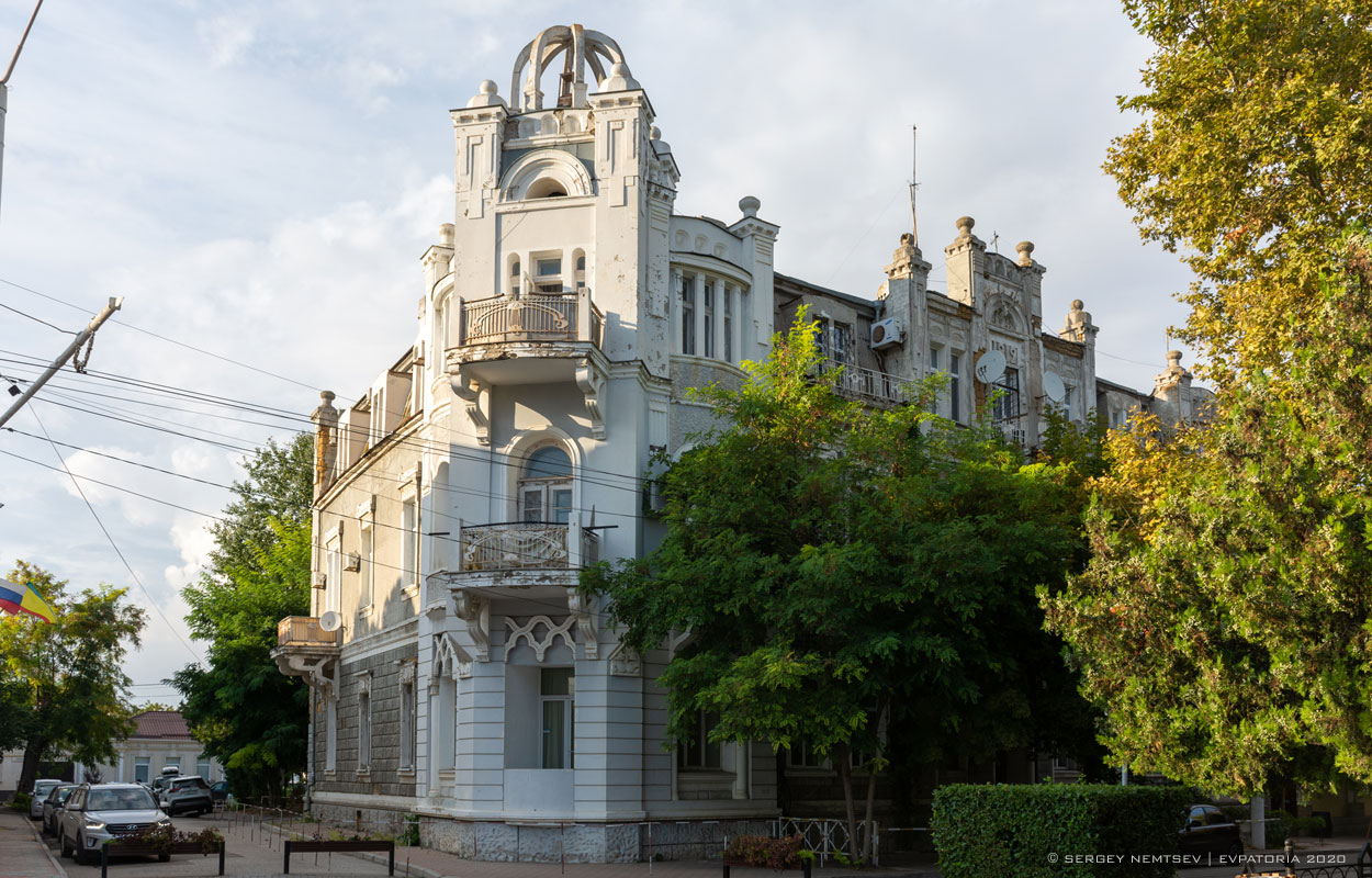 Евпатория, Переулок Анны Ахматовой, 30/2