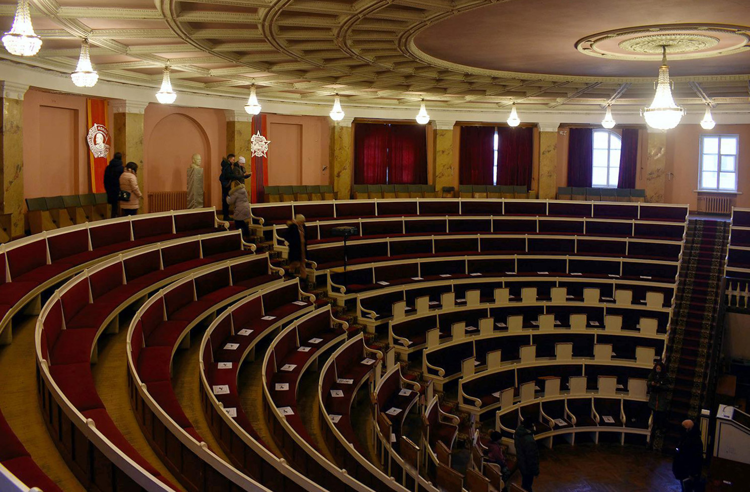 Санкт-Петербург, Кадетская линия В. О., 5 корп. 2 лит. В