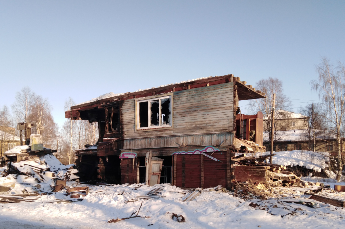 Архангельск, Улица Володарского, 80