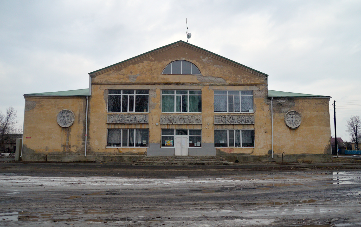 Острогожский район, прочие н.п., с. Девица, Улица Ленина, 11Б