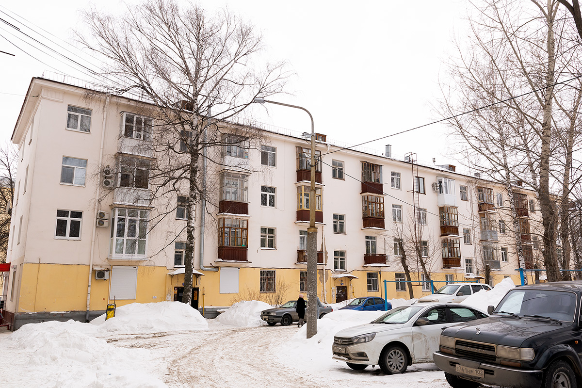 Уфа, Улица Матвея Пинского, 6 / Белокатайская улица, 13