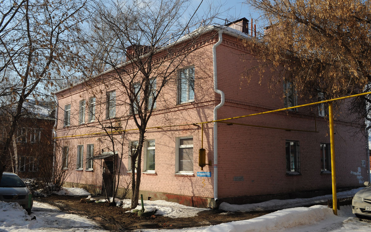 Омск, Бульварная улица, 32а