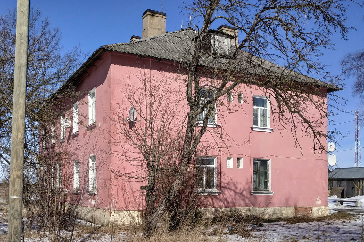 Волосовский район, прочие н. п., Извара, улица Виз, 8