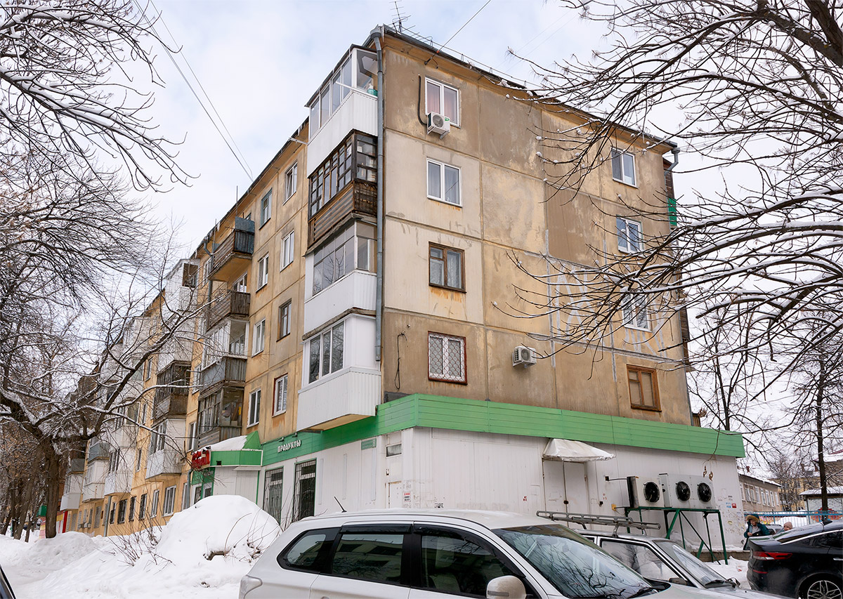 Уфа, Улица Карима Хакимова, 8