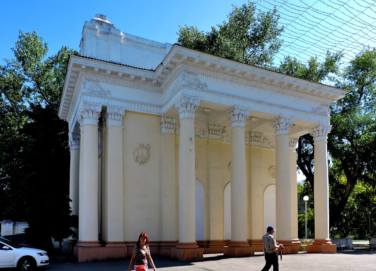 Днепр, Проспект Дмитрия Яворницкого, 97*