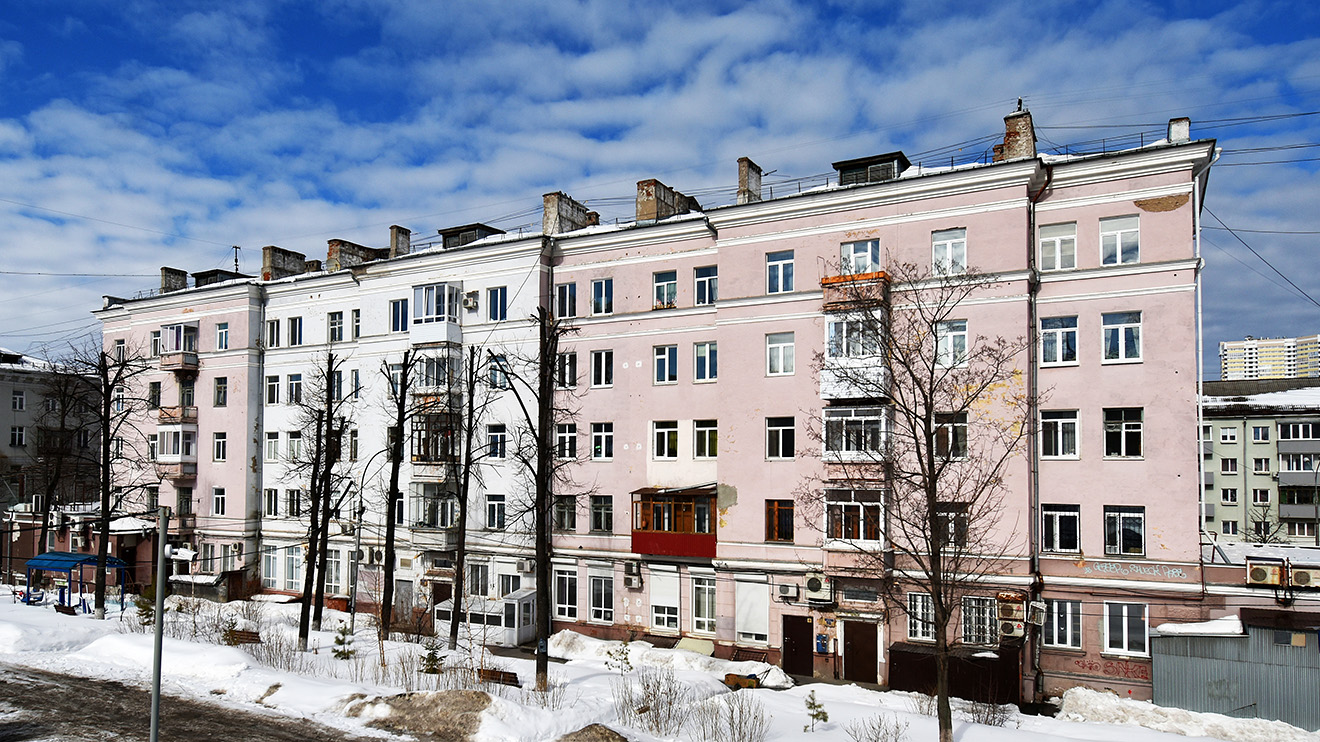 Пермь, Улица Ленина, 98