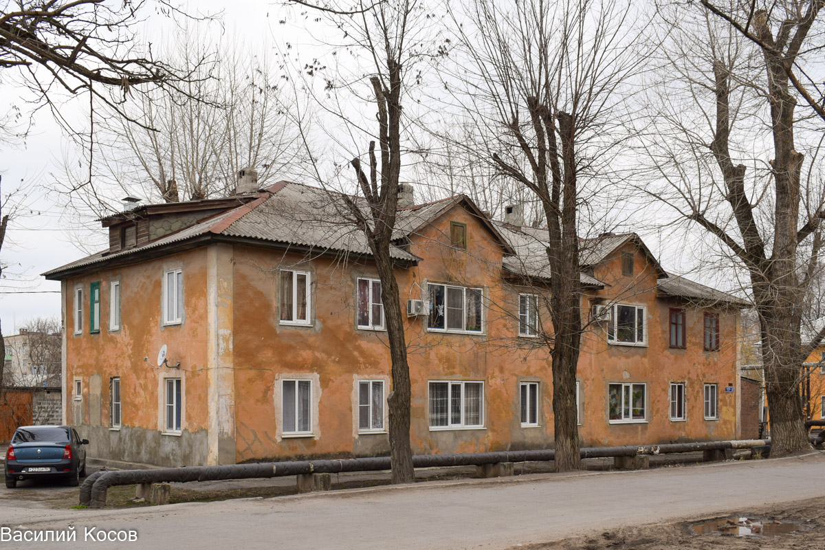 Новочеркасск, Улица Чехова, 27 / Улица Каштанова, 40