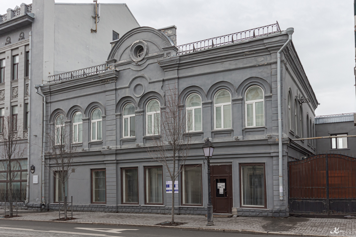 Казань, Кремлёвская улица, 8