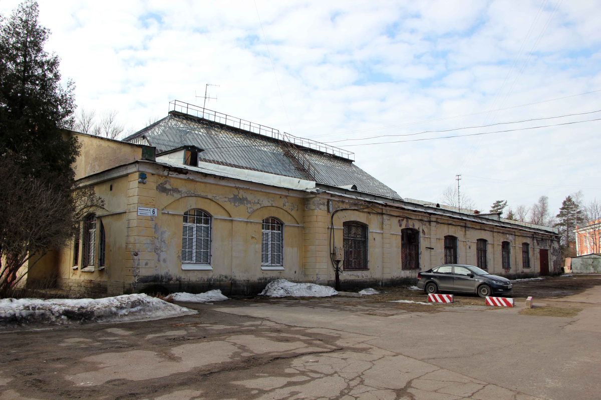 Пушкiн, Академический проспект, 6