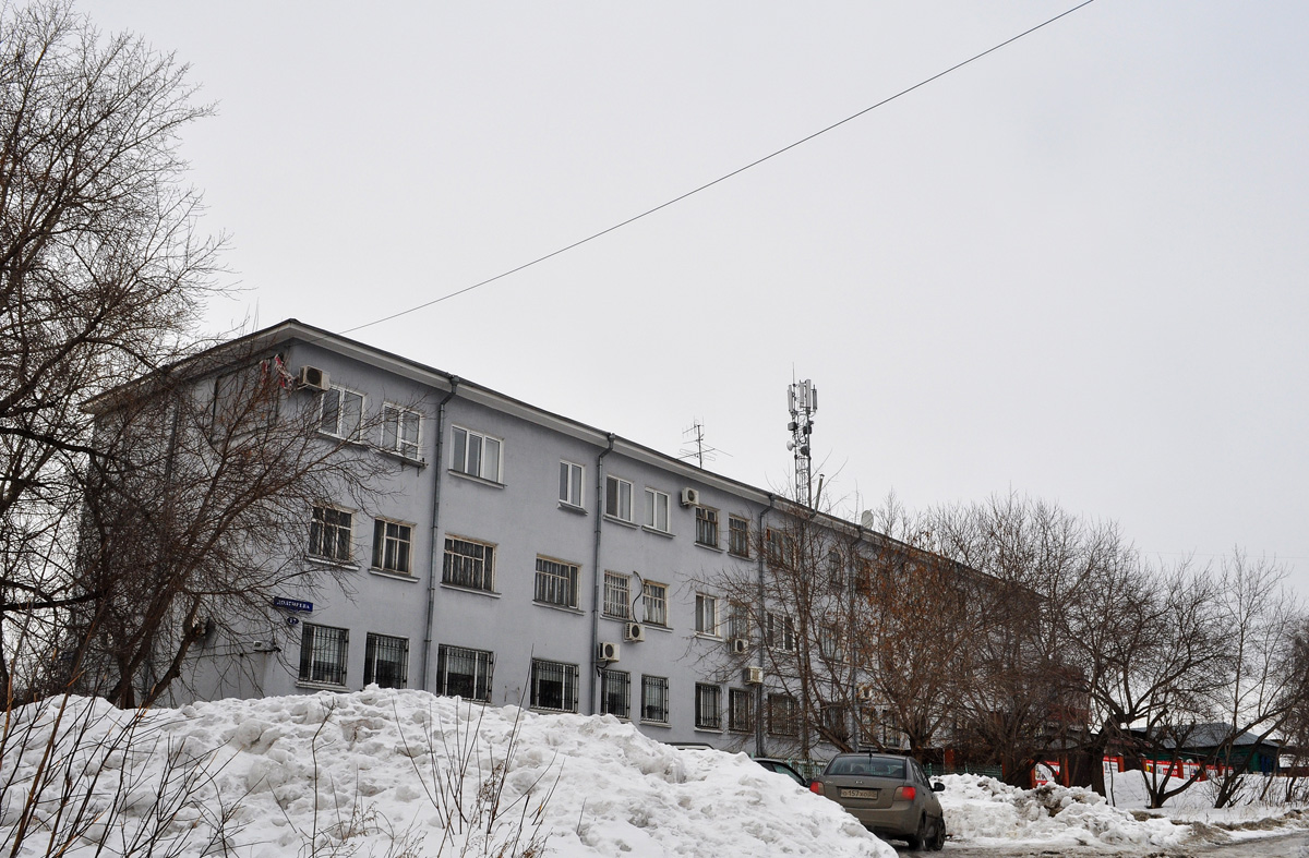 Омск, Улица Долгирева, 17