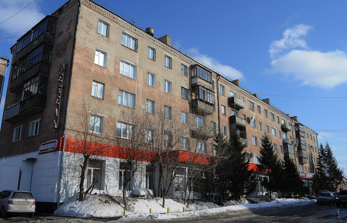 Омск, Улица 7-я линия, 227