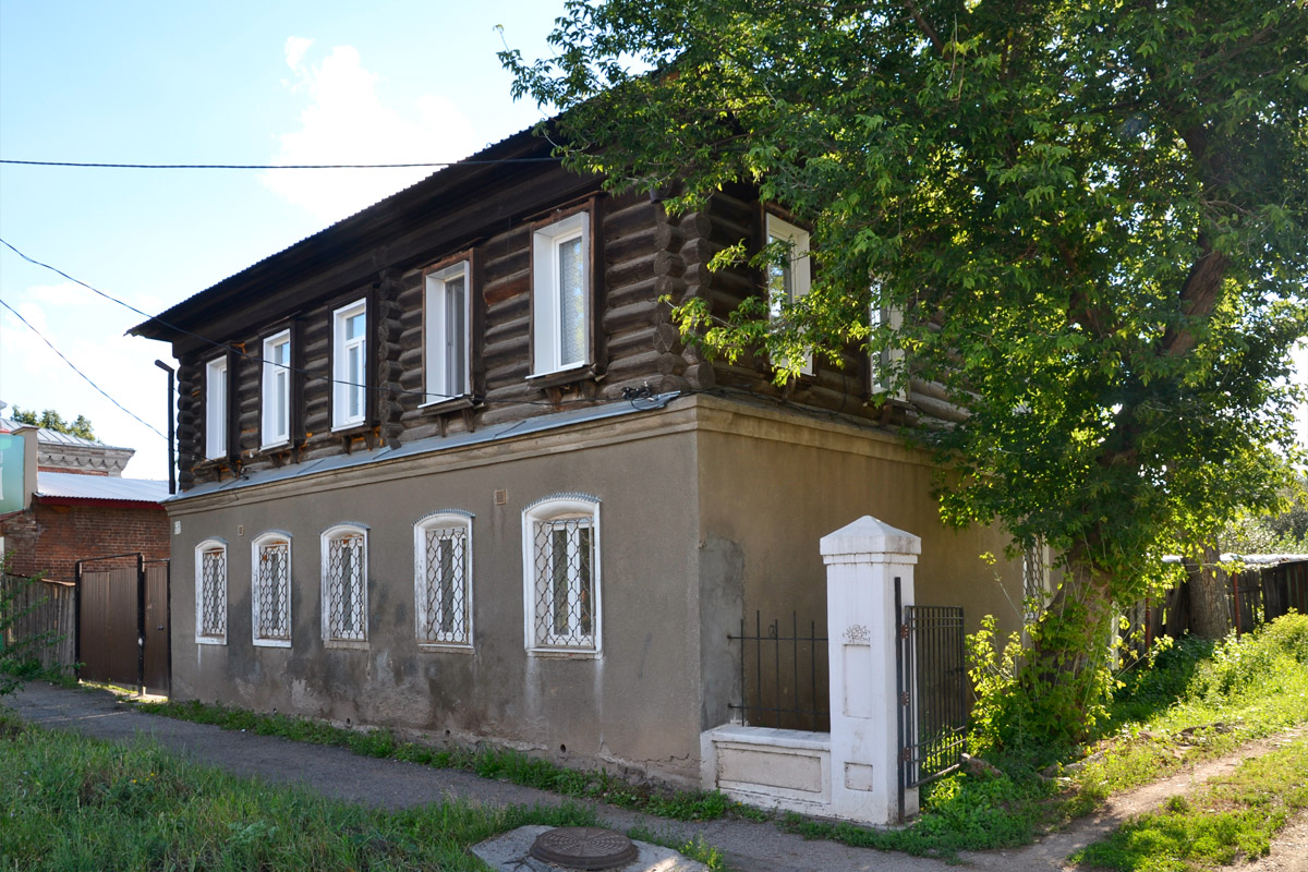 Сарапул, Красноармейская улица, 68