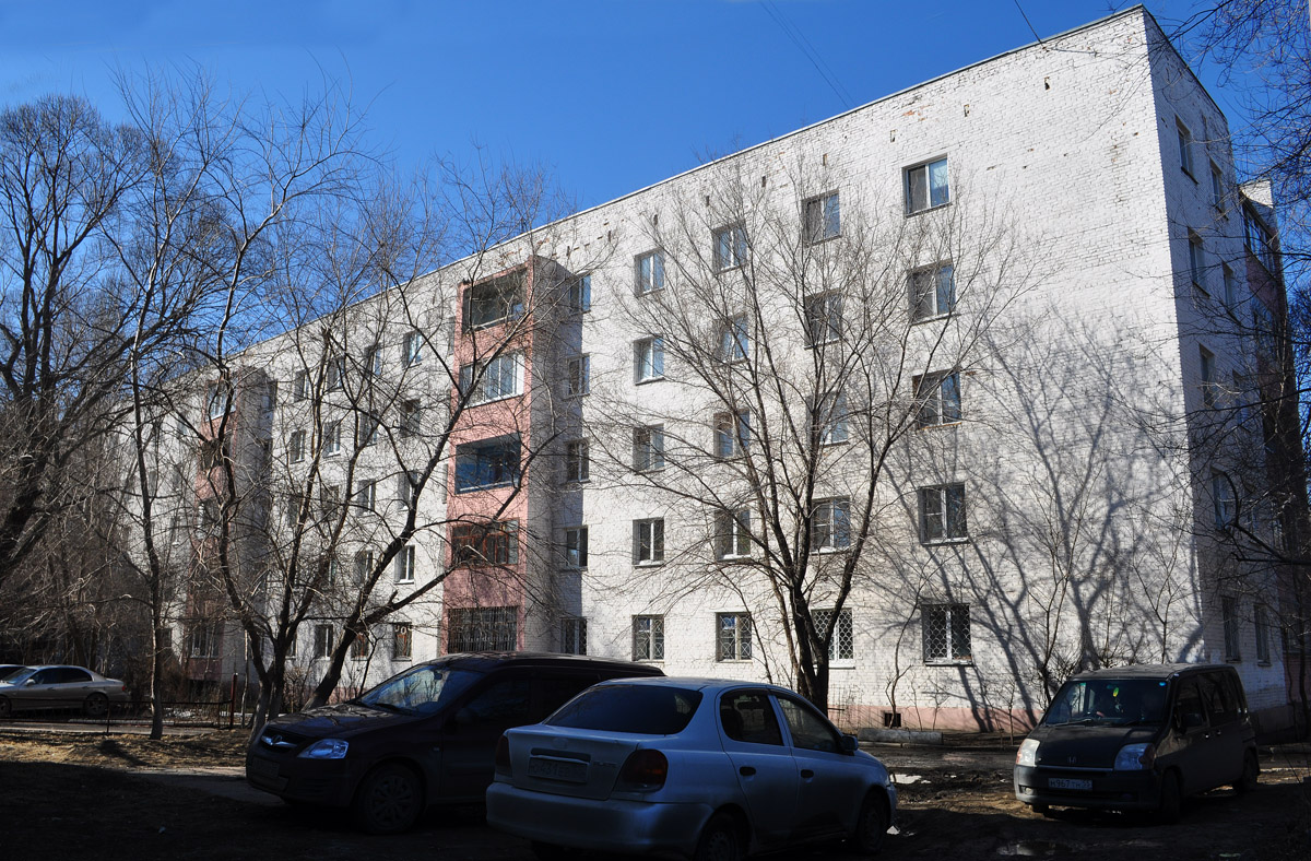 Омск, 10-я Чередовая улица, 15/1