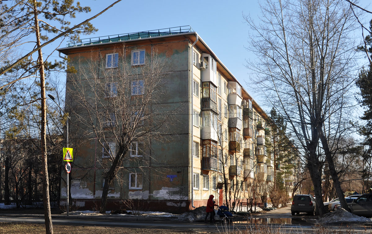 Омск, Улица Фёдора Крылова, 4