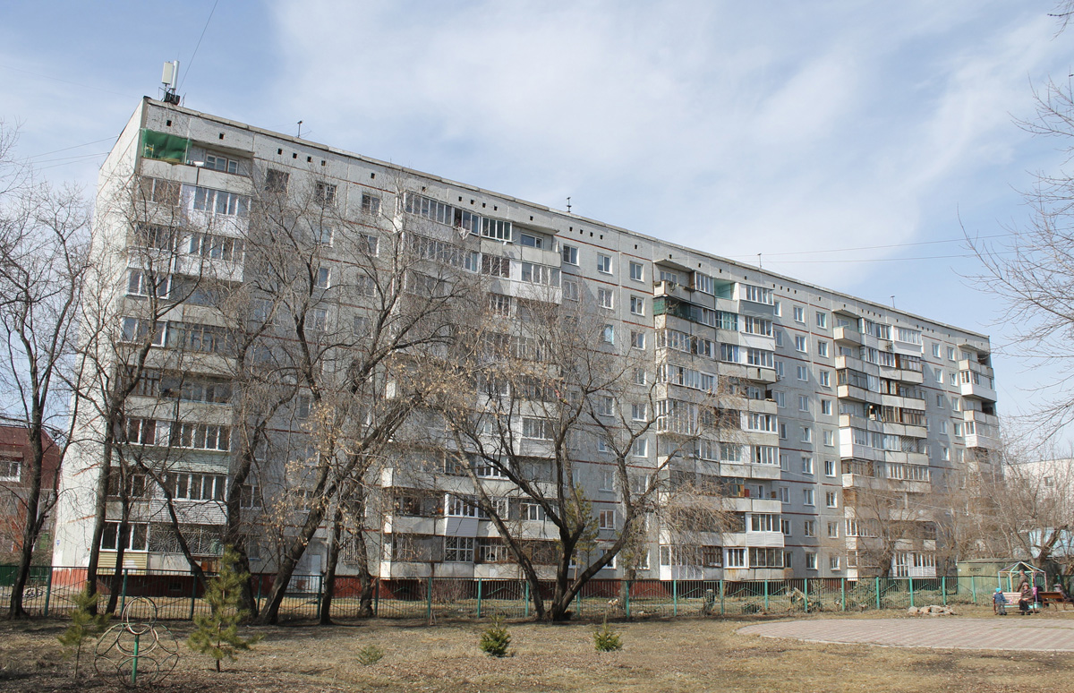 Omsk, 10-я Чередовая улица, 17/1