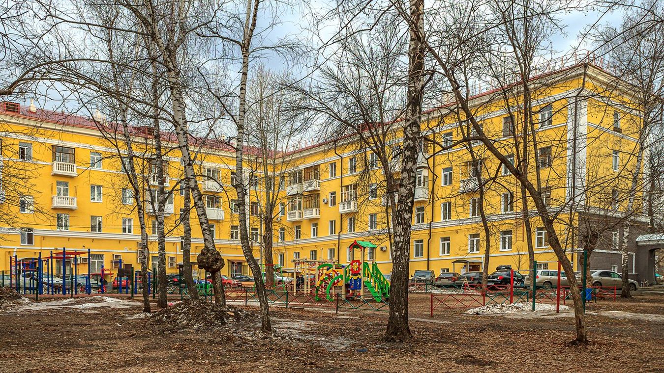 Ufa, Архитектурная улица, 2 / Улица Ульяновых, 32