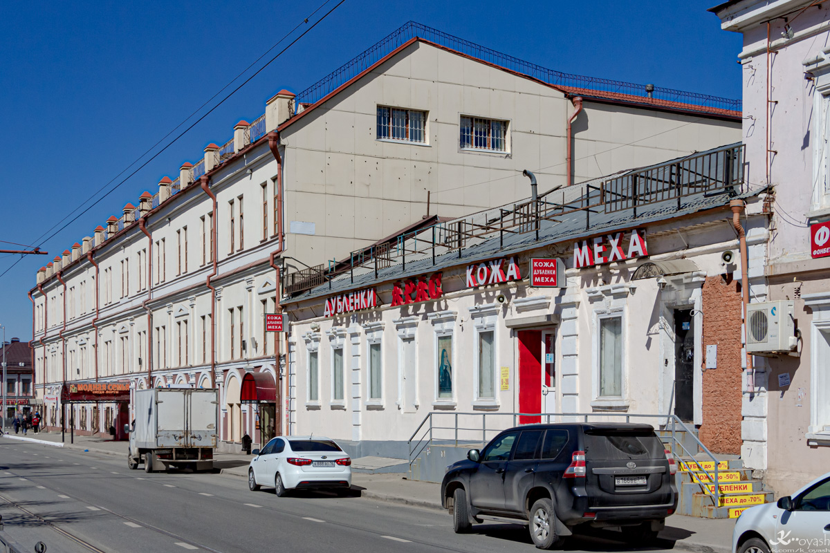 Казань, Улица Бурхана Шахиди, 17; Улица Бурхана Шахиди, 21
