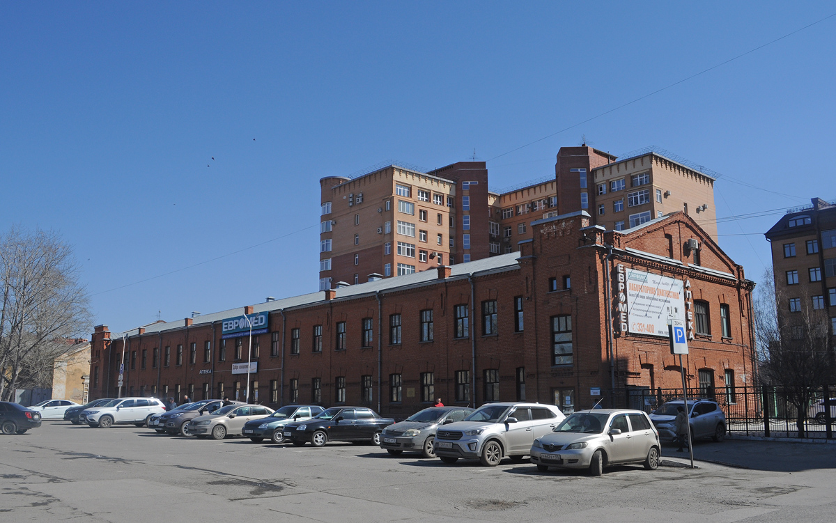 Омск, Съездовская улица, 29 корп. 3; Съездовская улица, 29/2