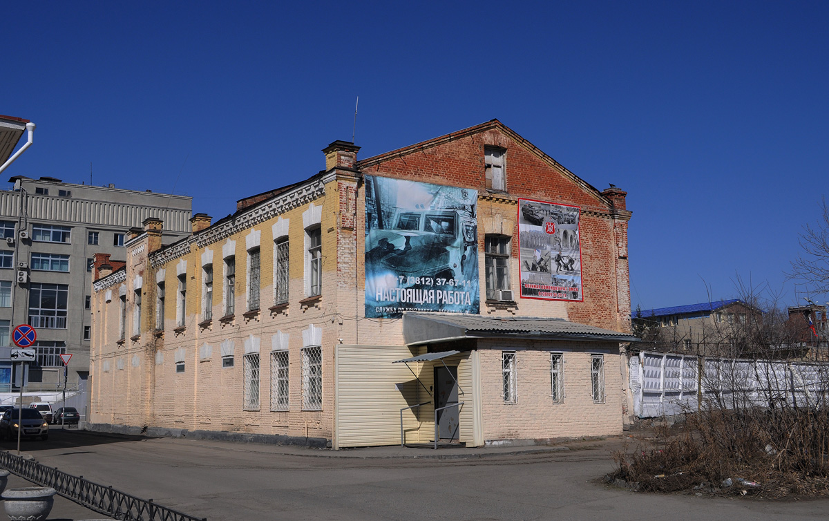 Омск, Улица Красных Зорь, 2