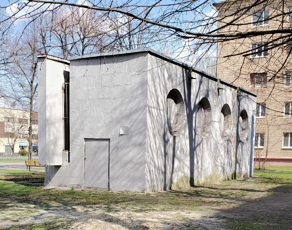 Харьков, Проспект Героев Харькова, 202*