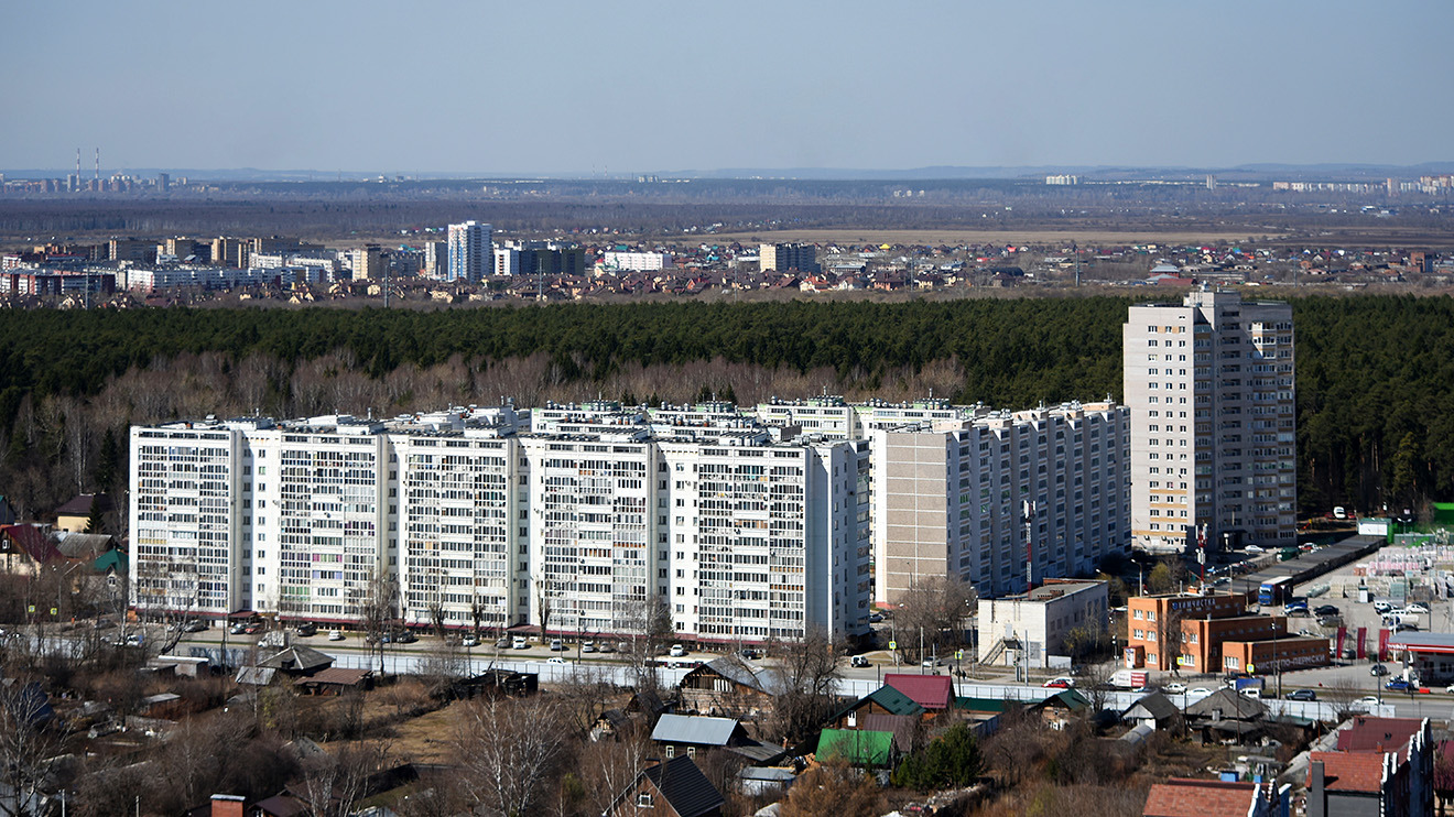 Пермь, Шоссе Космонавтов, 166; Шоссе Космонавтов, 166А; Шоссе Космонавтов, 164А; Шоссе Космонавтов, 164/1; 1-я Ипподромная улица, 5. Пермь — Панорамы