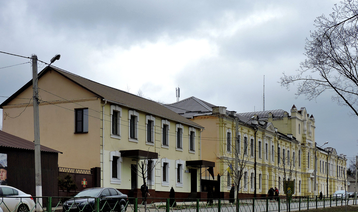 Харьков, Семинарская улица, 22; Семинарская улица, 22-24 / Рубановская улица, 1