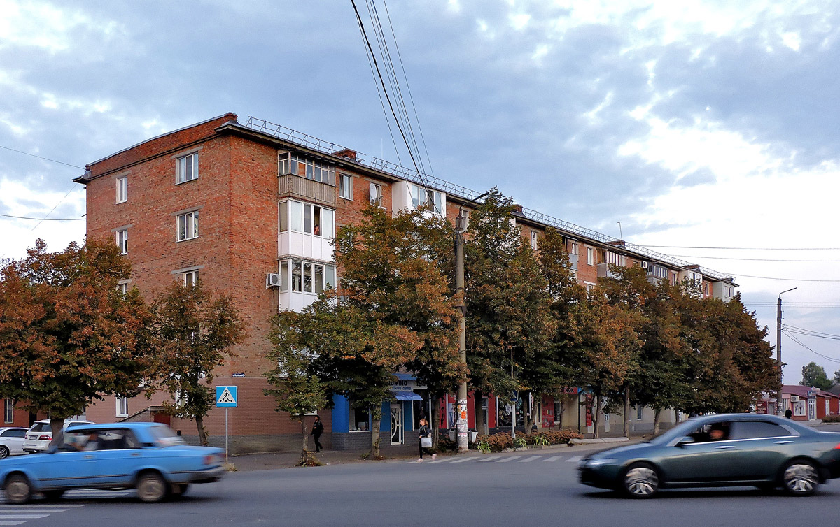 Okhtyrka, Харьковский переулок, 15