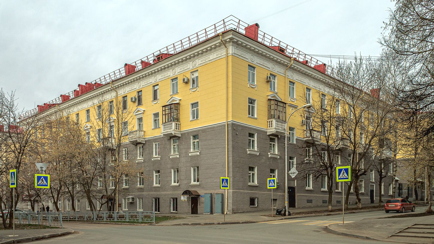 Уфа, Улица Владимира Маяковского, 19 / Архитектурная улица, 10