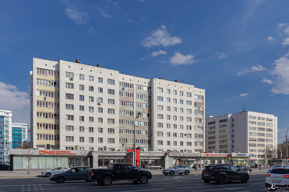 Kazan, Улица Вишневского, 51 / Улица Амирхана Еники, 1