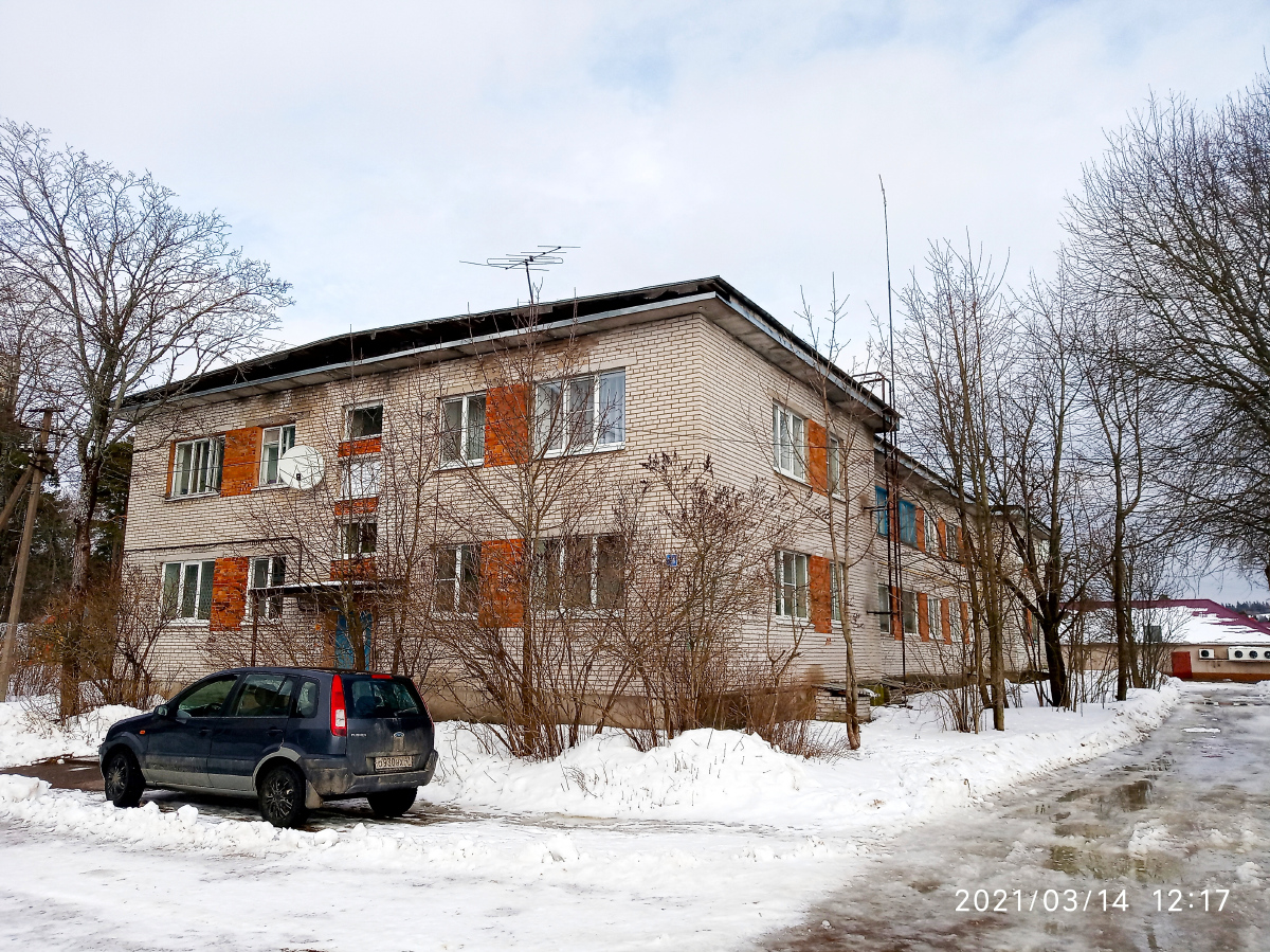 Выборгский район, прочие н. п., Поляны, Выборгское шоссе, 34